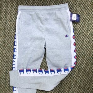 Champion NWT Joggers Sweatpants Gray